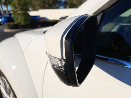 2018 Volkswagen Beetle 2.0T Coast