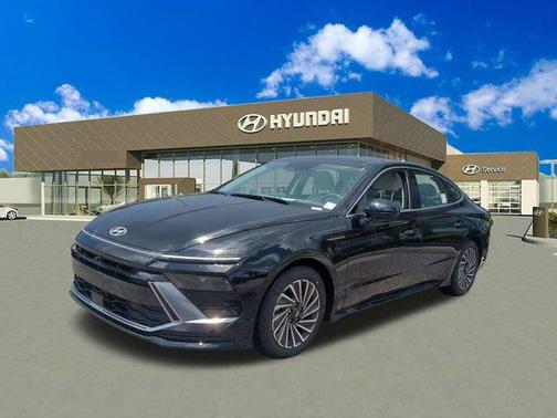2024 Hyundai SONATA Hybrid Limited