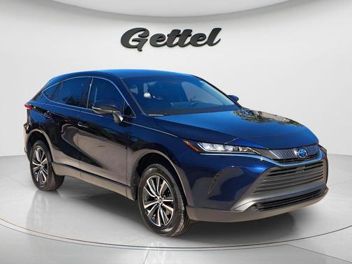 2022 Toyota Venza LE