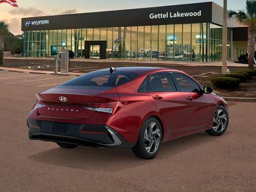 2025 Hyundai ELANTRA SEL