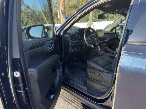 2022 Chevrolet Tahoe 2WD RST