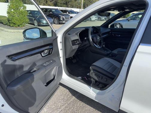 2023 Honda CR-V Hybrid Sport Touring AWD