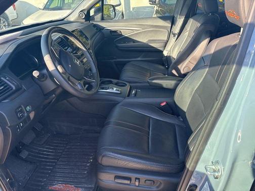 2022 Honda Pilot AWD TrailSport