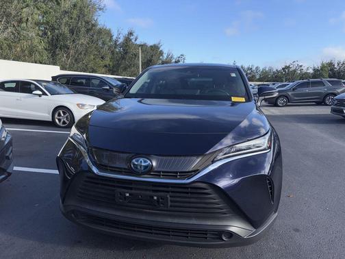 2021 Toyota Venza LE