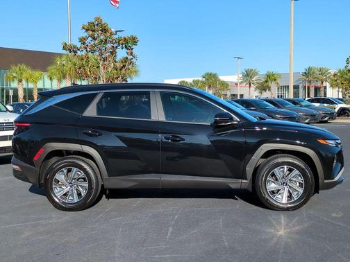 2022 Hyundai TUCSON Hybrid Blue