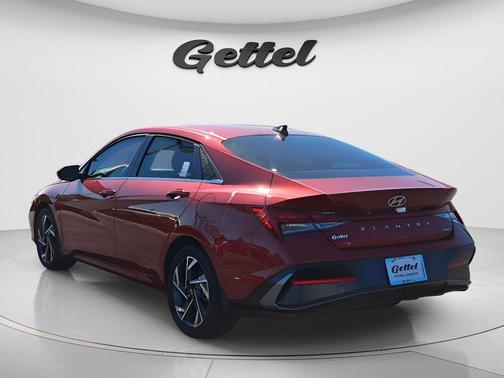 2025 Hyundai ELANTRA HEV Limited