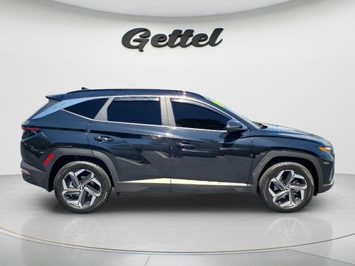 Phantom Black 2023 Hyundai TUCSON Hybrid SEL Convenience
