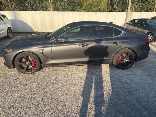 2020 Genesis G70 3.3T RWD
