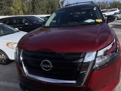 2024 Nissan Pathfinder Platinum 4WD