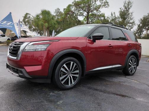 2024 Nissan Pathfinder Platinum 4WD