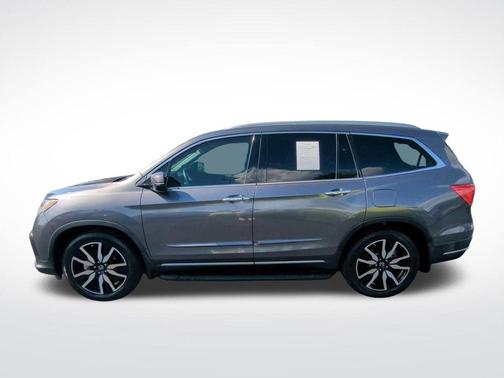 2021 Honda Pilot Touring 8-Passenger