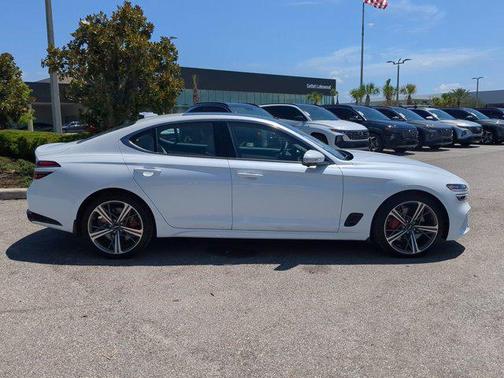2025 Genesis G70 3.3T RWD Sport Advanced