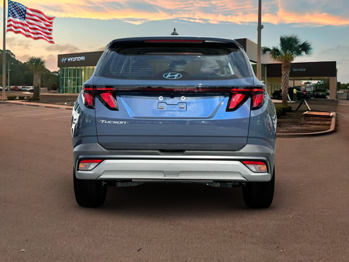 2025 Hyundai TUCSON SE