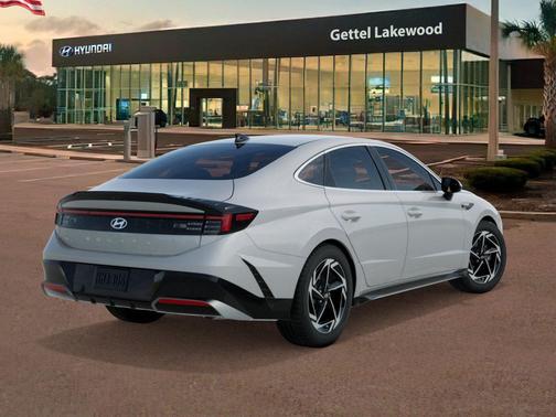 2026 Hyundai SONATA SEL