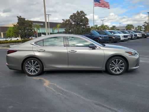 2019 Lexus ES 350 Base