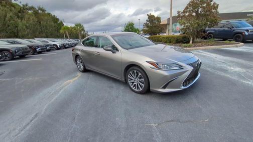 2019 Lexus ES 350 Base