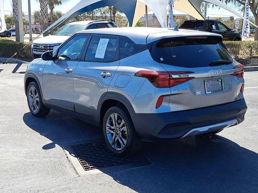 2022 Kia Seltos LX