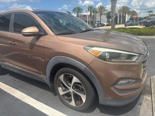 Mojave Sand 2016 Hyundai TUCSON Sport
