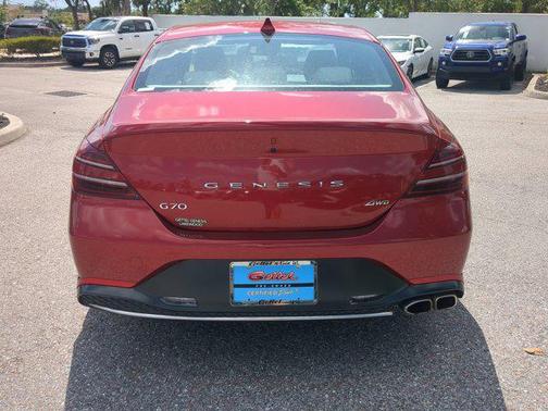 2023 Genesis G70 2.0T AWD