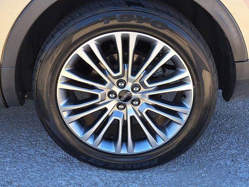 2017 Lincoln MKX Reserve