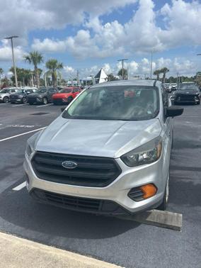 INGOT SILVER METALLIC 2018 Ford Escape S