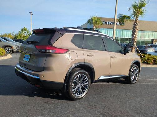 2024 Nissan Rogue Platinum