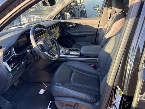 2020 Audi Q7 55 Prestige