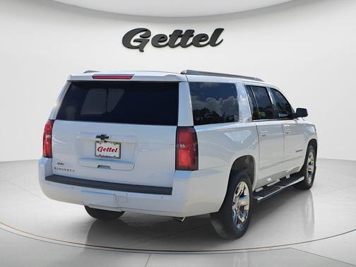 2017 Chevrolet Suburban LT