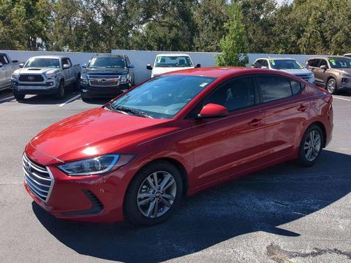 2018 Hyundai ELANTRA SEL