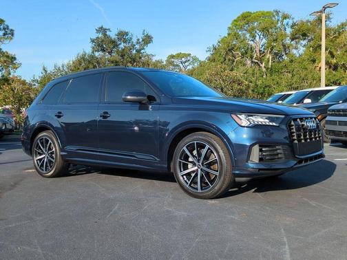 2023 Audi Q7 55 Prestige