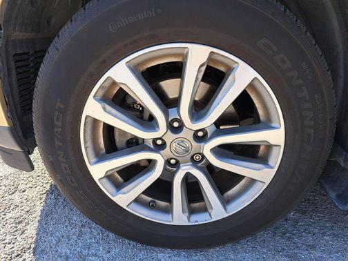 2013 Nissan Pathfinder SV