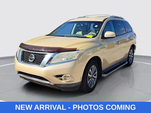 2013 Nissan Pathfinder SV