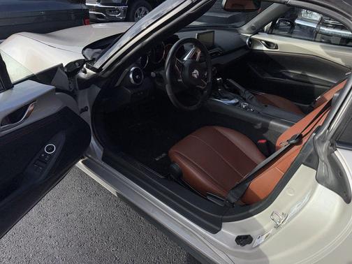 2022 Mazda MX-5 Miata Grand Touring