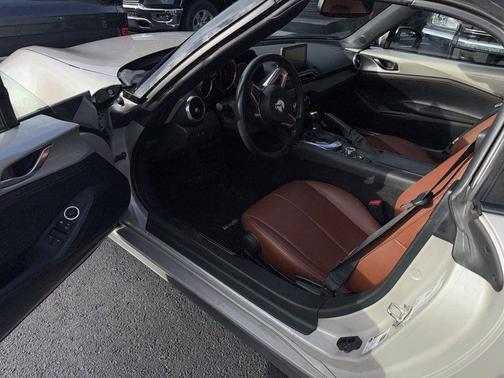 2022 Mazda MX-5 Miata Grand Touring