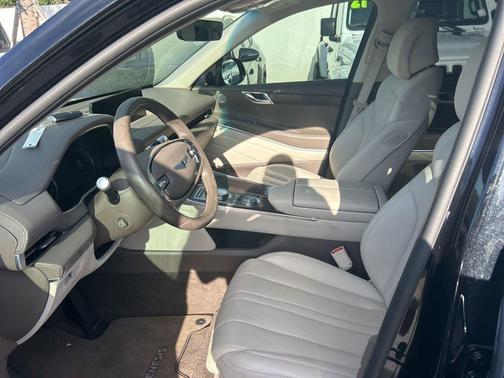 2023 Genesis GV80 2.5T