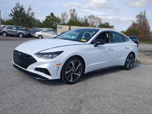 2022 Hyundai SONATA SEL Plus