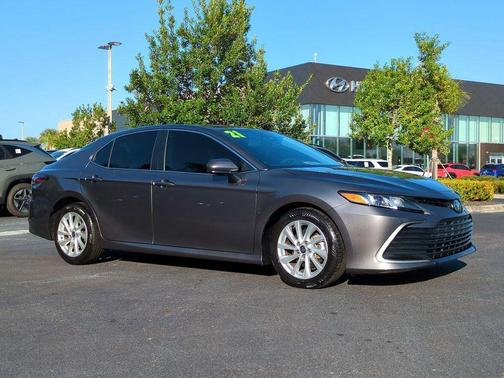 2021 Toyota Camry LE
