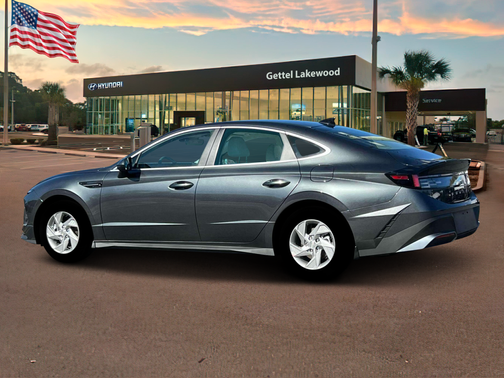 2025 Hyundai SONATA SE