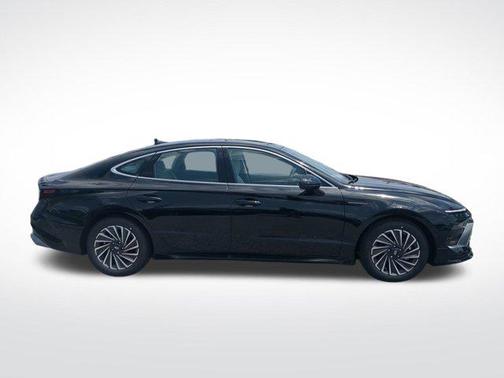 2024 Hyundai SONATA Hybrid Limited