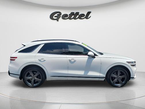 Uyuni White 2025 Genesis GV70 3.5T AWD Sport
