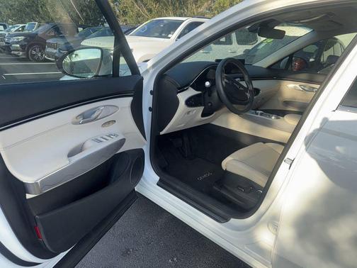 2025 Genesis GV70 2.5T AWD