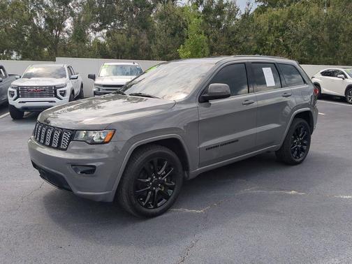 2020 Jeep Grand Cherokee Altitude
