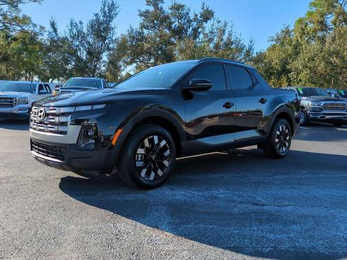 2025 Hyundai SANTA CRUZ SEL Activity