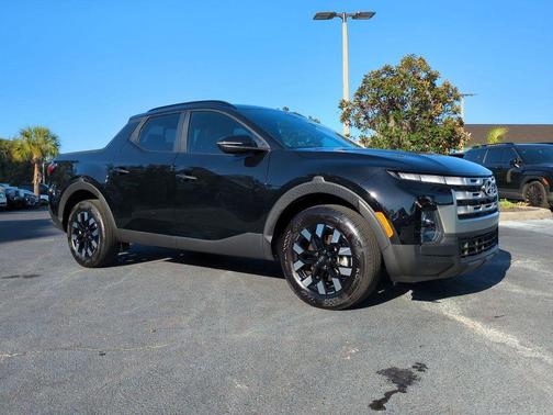 2025 Hyundai SANTA CRUZ SEL Activity