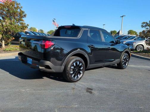 2025 Hyundai SANTA CRUZ SEL Activity