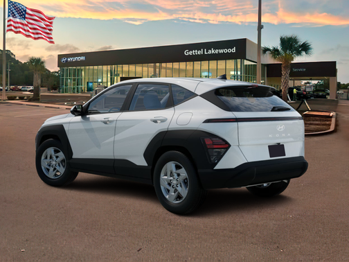 2026 Hyundai KONA SE