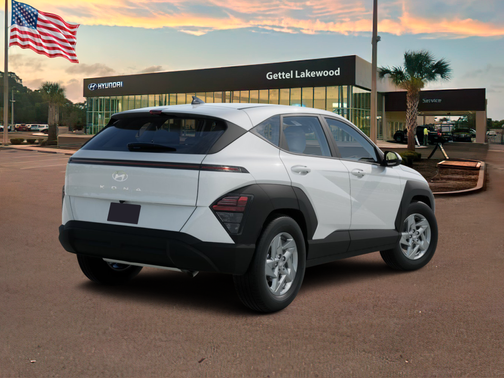 2026 Hyundai KONA SE