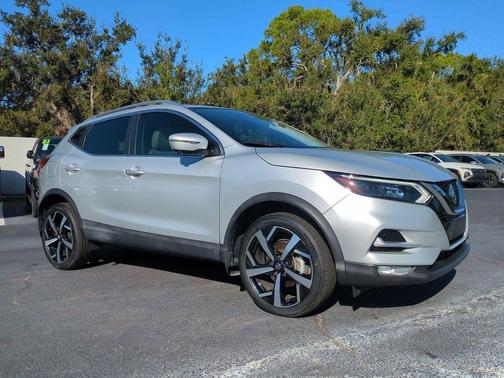 2020 Nissan Rogue Sport SL