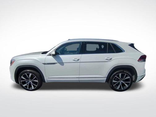 2025 Volkswagen Atlas Cross Sport 2.0T SEL Premium