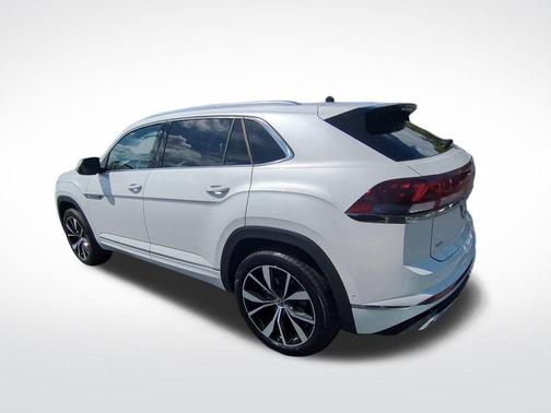 2025 Volkswagen Atlas Cross Sport 2.0T SEL Premium